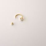 Picture of Minimal shiny piercing | golden