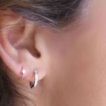 Picture of Bia huggie earring | silver