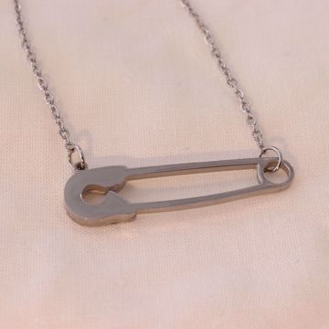 Imagem de Safety pin necklace | Silver