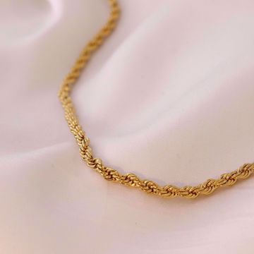 curled-plain-chain-golden-sute-jewelry