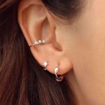 Picture of Carol huggie earring | silver