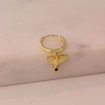 Picture of Free huggie earring | golden