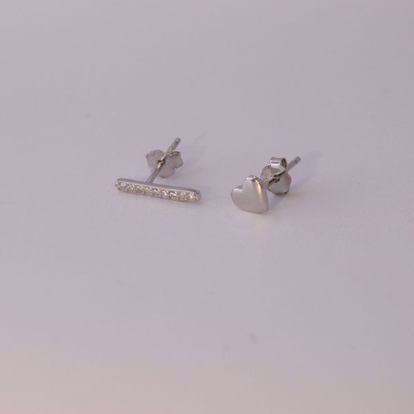 Picture of Miriam stud earrings | silver