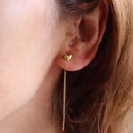 Picture of Heart minimal earring | golden