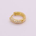 Imagem de Olivia huggie earring | golden