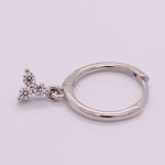 Picture of Sayuri huggie earring |  silver