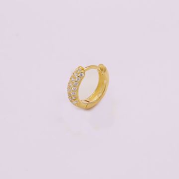 Picture of Olivia huggie earring | golden