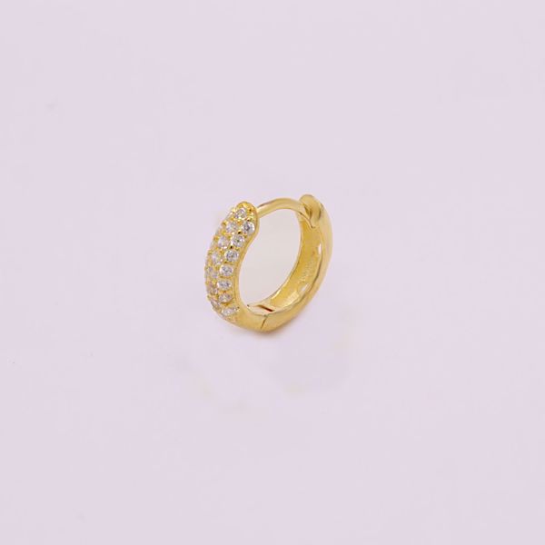 Imagem de Olivia huggie earring | golden